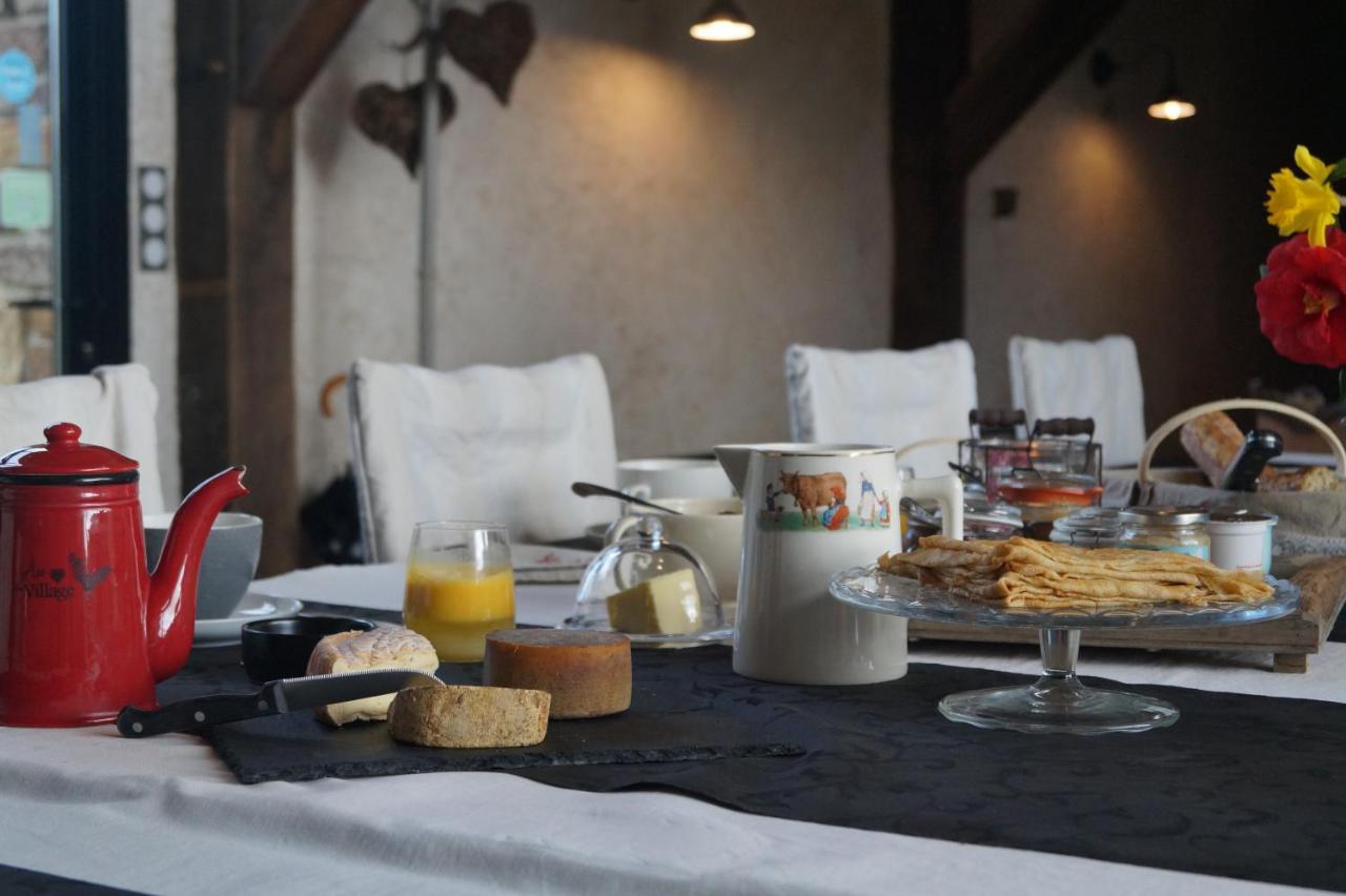 Aux Greniers A Reves Bed & Breakfast Plestan Exterior photo
